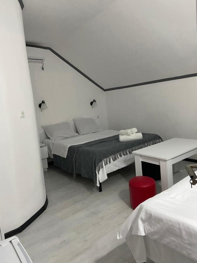Guest House - Green Space Batumi Exterior foto